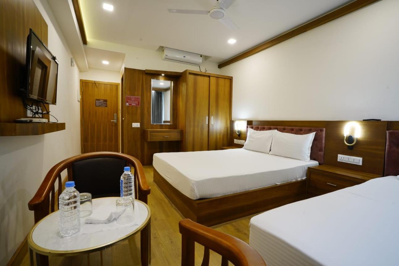 Astro Marine Hospitality Pvt Ltd Hotel Kochi Luaran gambar